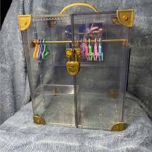 Rainbow High Deluxe Fashion Closet Playset